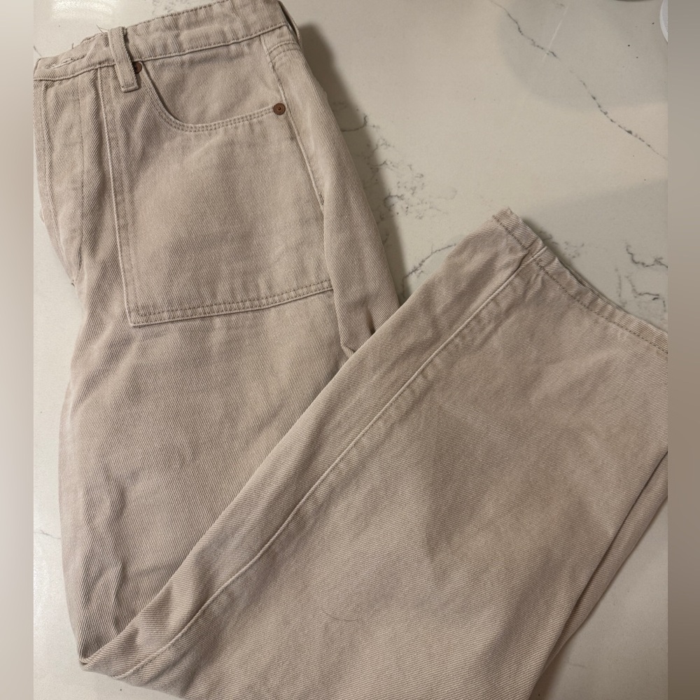 Blank NYC Cream Ankle & Cropped Jeans